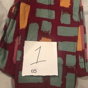 LuLaRoe OS leggings Brand New!!